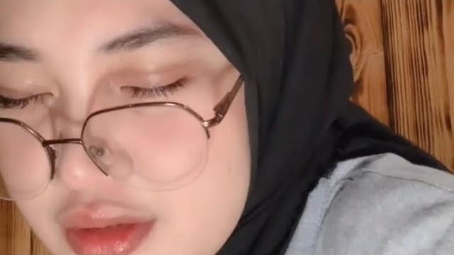 Mamah muda masuk angin live streaming kentut mulu Mamah muda masuk angin live streaming kentut mulu