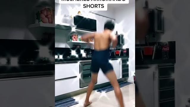 Homem vs mulheres arrumando a roupa #shorts Homem vs mulheres arrumando a roupa #shorts