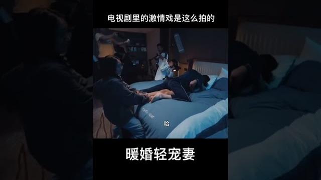 【暖婚轻宠妻】这么激情的镜头是这么拍的我以后还怎么看啊 【暖婚轻宠妻】这么激情的镜头是这么拍的我以后还怎么看啊
