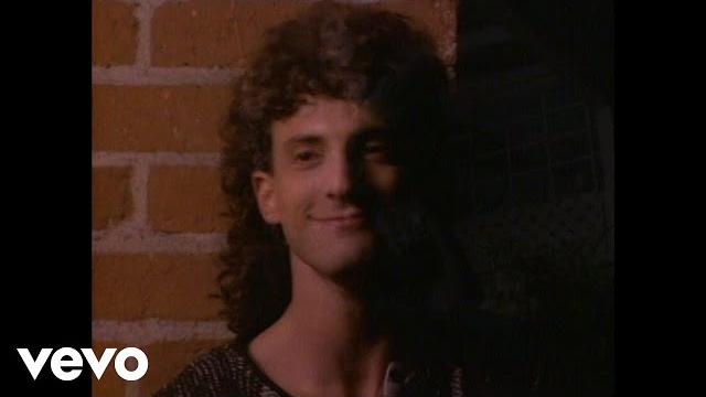 Kenny g - songbird (offiical video) Kenny g - songbird (offiical video)