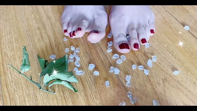 Asmr丨足控丨脚踩万物系列丨助眠丨解压丨jn声控助眠 Asmr丨足控丨脚踩万物系列丨助眠丨解压丨jn声控助眠