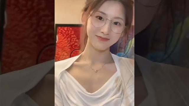 眼镜妹 眼镜妹