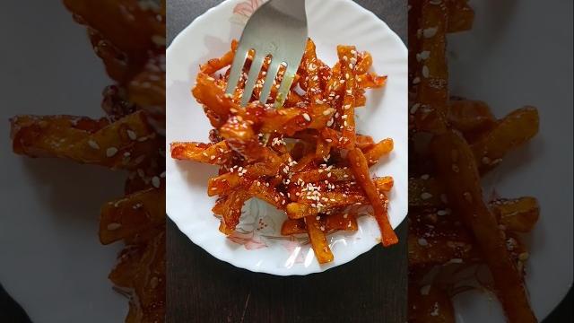 Simplest way to make honey chilly potato #sapphire #eveningsnacks #viral #trendingsong #frenchfries Simplest way to make honey chilly potato #sapphire #eveningsnacks #viral #trendingsong #frenchfries
