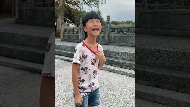 寸勁挑戰公園遇到小龍女,請問她是幹啥滴這麼有力? 寸勁挑戰公園遇到小龍女,請問她是幹啥滴這麼有力?