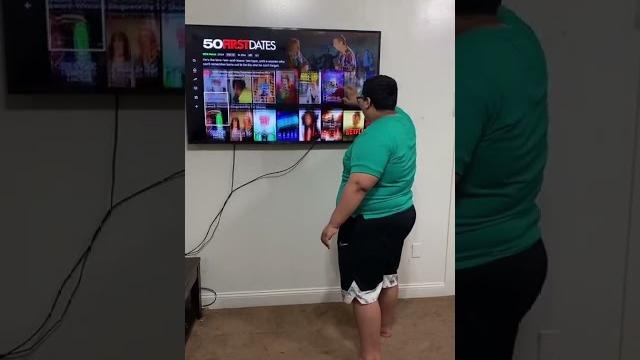 Touch screen t.v prank #shorts Touch screen t.v prank #shorts