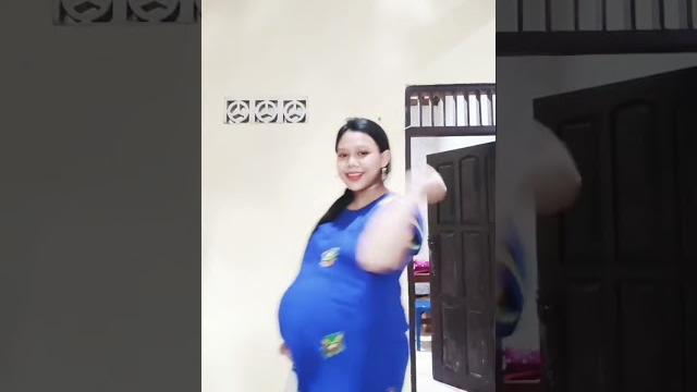 Bumil hot goyangannya #bumil #bumiltiktok #pregnant #bumilcantik #bumilbahagia #bumilvlog #bunting Bumil hot goyangannya #bumil #bumiltiktok #pregnant #bumilcantik #bumilbahagia #bumilvlog #bunting