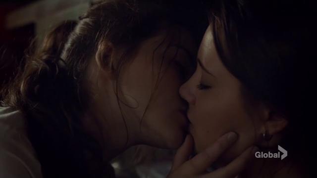 Katie douglas in mary kills people Katie douglas in mary kills people