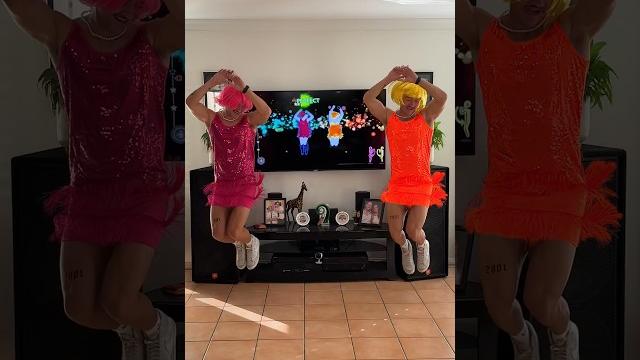 This dance gives me serotonin #dance #justdance This dance gives me serotonin #dance #justdance