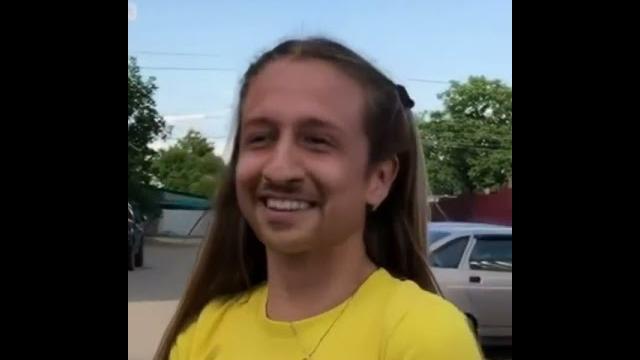 Она пчела #пчеловод #пчеловодпародия #клип #пародия #песня #раса #rasa #базутка #тыпчелаяпчеловод Она пчела #пчеловод #пчеловодпародия #клип #пародия #песня #раса #rasa #базутка #тыпчелаяпчеловод