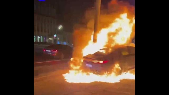 Сгорели в авто после дтп Сгорели в авто после дтп