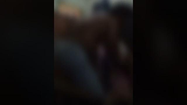 Happy pasutri ngetrend ll video blur Happy pasutri ngetrend ll video blur