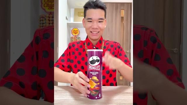Gold vs strawberry vs chupa chups vs banana Gold vs strawberry vs chupa chups vs banana