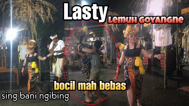 Joged bungbung klasik bersama lasty Joged bungbung klasik bersama lasty