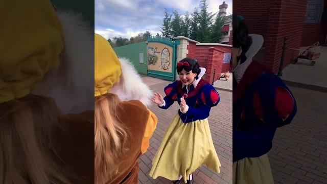 Three magical kisses for happy Three magical kisses for happy