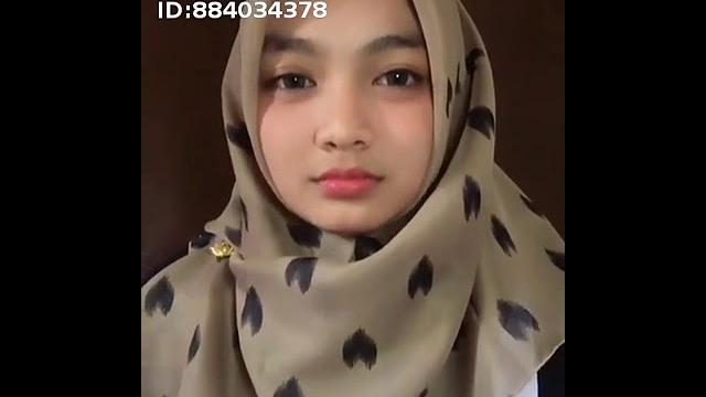 Desah tingg! si jilbab syanthik.... Desah tingg! si jilbab syanthik....