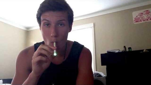 Easy smoke tricks Easy smoke tricks