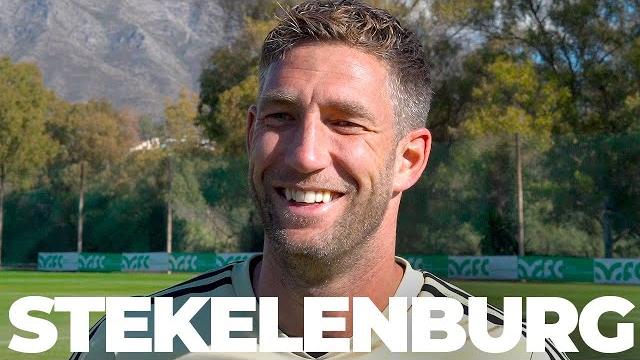 Maarten stekelenburg Maarten stekelenburg