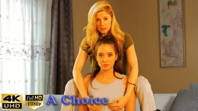 Handphone, popcorn, movie or us (lesbian couple) Handphone, popcorn, movie or us (lesbian couple)