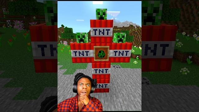 Spawning creeper titan in minecraft | #minecraft #shorts #viral Spawning creeper titan in minecraft | #minecraft #shorts #viral