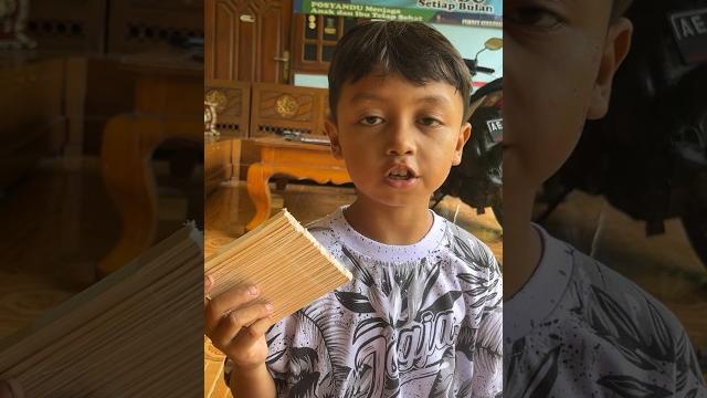 Jawara umbul nantang tepuk stik es cream #umbul #kartu #mainan #permainan #viral #main #new #shorts Jawara umbul nantang tepuk stik es cream #umbul #kartu #mainan #permainan #viral #main #new #shorts