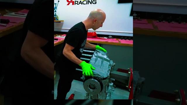 Satisfying 1000hp engine build #shorts #youtube #viralshorts #cars #automobile#restoration Satisfying 1000hp engine build #shorts #youtube #viralshorts #cars #automobile#restoration