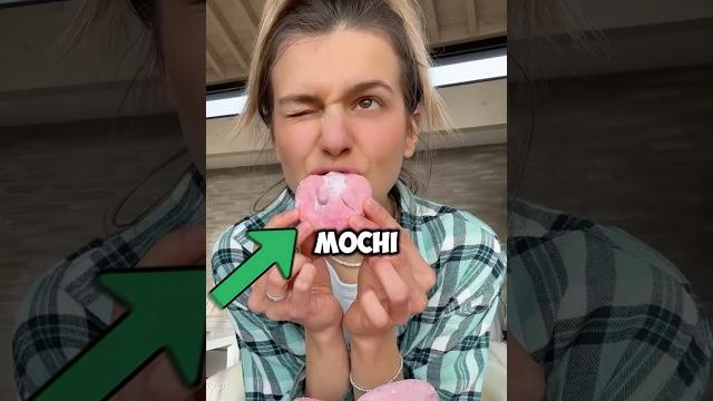Mochi kills people in japan?! Mochi kills people in japan?!