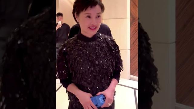 #吴越 击败殷桃、赵丽颖、孙俪一众强劲对手,获得白玉兰视后,虽然她的呼声不高,但演技有目共睹,实至名归 #吴越 击败殷桃、赵丽颖、孙俪一众强劲对手,获得白玉兰视后,虽然她的呼声不高,但演技有目共睹,实至名归