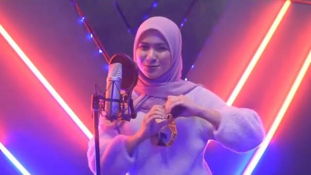 Saye katku cinto katku - yuletta yucha (full song) Saye katku cinto katku - yuletta yucha (full song)