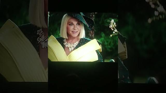 Хочу ушастикаааааа (фильм чебурашка) Хочу ушастикаааааа (фильм чебурашка)