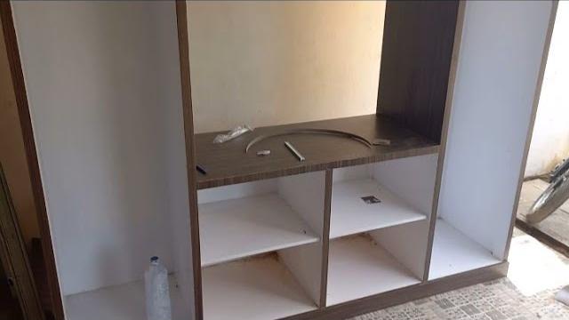 Membuat lemari dari multiplek finishing hpl Membuat lemari dari multiplek finishing hpl