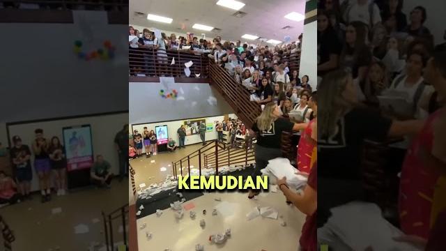 Momen terakhir di sekolah Momen terakhir di sekolah