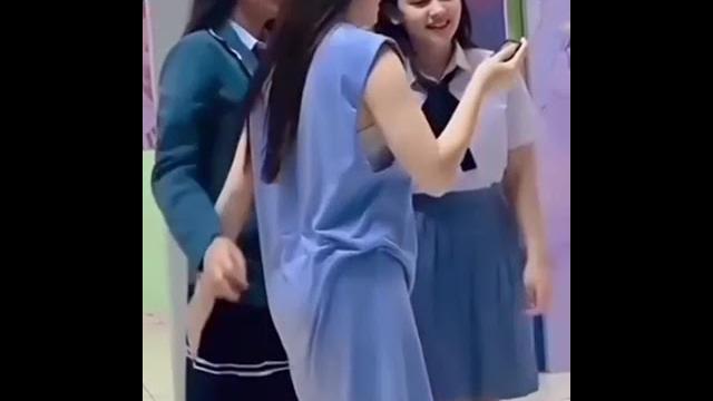 Artis cantik wilona kelihatan payudara besar #shorts Artis cantik wilona kelihatan payudara besar #shorts