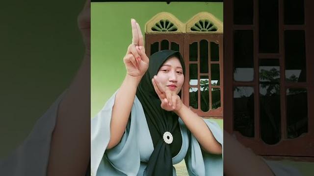 Tiktok tante toge mantulll!!!! Tiktok tante toge mantulll!!!!