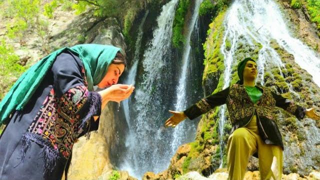 Finally, fatimah allowed eid to propose. Finally, fatimah allowed eid to propose.