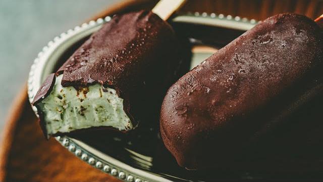 Mint chocolate ice cream | ohyoo cooking Mint chocolate ice cream | ohyoo cooking