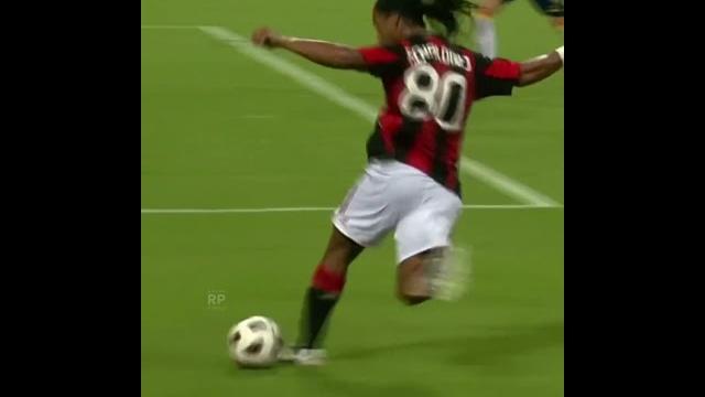 Ronaldinho joga bonito skills Ronaldinho joga bonito skills