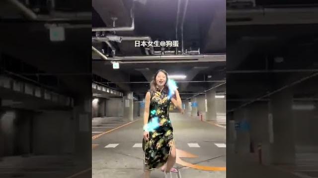 【日本女生@狗蛋】 听说这个舞蹈很火 #日本生活 #炸雷 #王社长有点飘 #狗蛋 @高兴闯日本 【日本女生@狗蛋】 听说这个舞蹈很火 #日本生活 #炸雷 #王社长有点飘 #狗蛋 @高兴闯日本