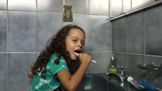 Minha rotina da manhã nos feriados. Minha rotina da manhã nos feriados.