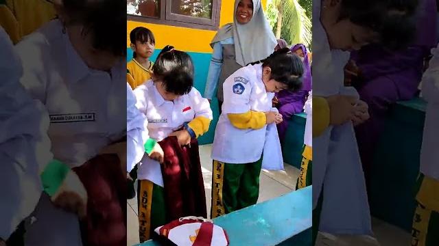 Lomba pakai baju seragam sd part.1 #shorts Lomba pakai baju seragam sd part.1 #shorts