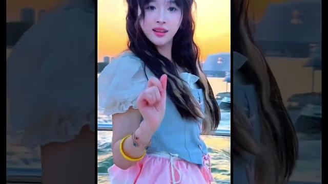 小黄正经不过1秒 #紅綠燈的黃 #小黃 #小杨哥头号粉丝 小黄正经不过1秒 #紅綠燈的黃 #小黃 #小杨哥头号粉丝