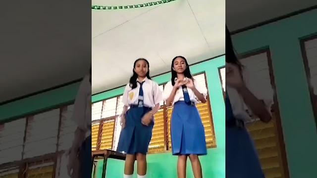 Dance adik kelas Dance adik kelas