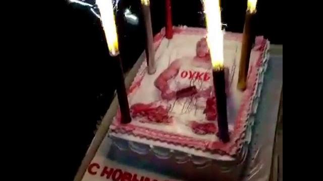 Новогодний красно-белый торт оукб Новогодний красно-белый торт оукб