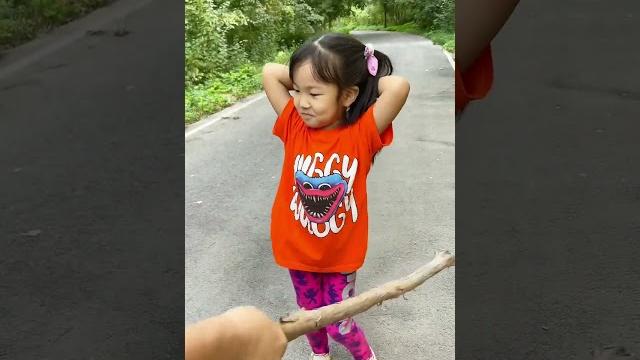 Tiktok trends leonata family #shorts Tiktok trends leonata family #shorts