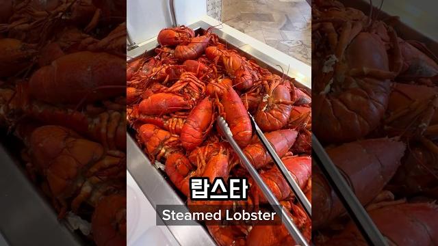 Eating at an american seafood buffet #usa #america #mukbang Eating at an american seafood buffet #usa #america #mukbang