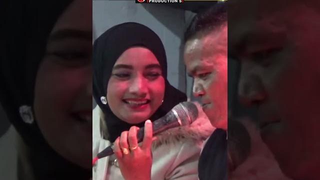 Duet kompak bikin ngakak!!..mak son jo bu dosen rina Duet kompak bikin ngakak!!..mak son jo bu dosen rina