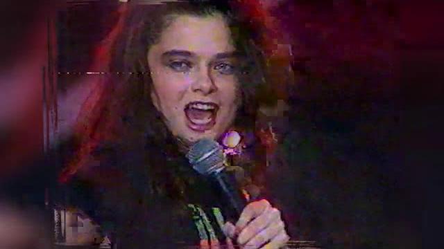 Наташа королева - серые глаза (live) лужники 1991 г. Наташа королева - серые глаза (live) лужники 1991 г.