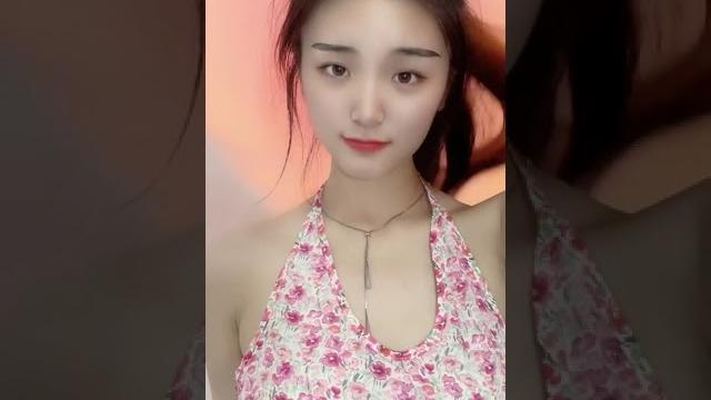 #气质美女 #好看的小姐姐 坐等剃须刀 快手 #气质美女 #好看的小姐姐 坐等剃须刀 快手