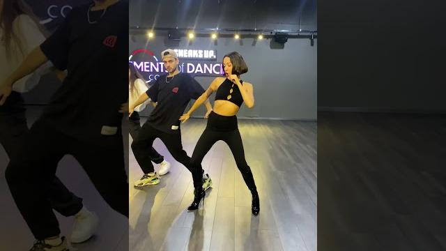 Zeynep bastık 21 ekim’de hayranlarıyla buluşuyor Zeynep bastık 21 ekim’de hayranlarıyla buluşuyor