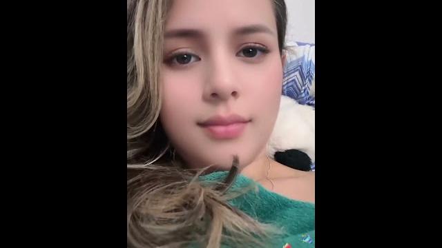 Periscope sexy girl #periscope #live #cute #broadcast #periscopelive#viralvideo #vlog#trend Periscope sexy girl #periscope #live #cute #broadcast #periscopelive#viralvideo #vlog#trend