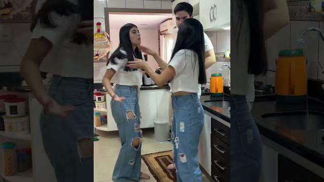 Quase deu ruim #twins #gêmeas #irmas #gêmeos #namorado Quase deu ruim #twins #gêmeas #irmas #gêmeos #namorado